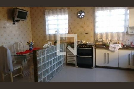 Casa à venda com 480m², 3 quartos e 3 vagas