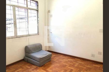 Apartamento à venda com 132m², 3 quartos e 1 vaga