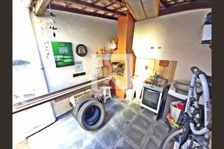 Casa à venda com 60m², 2 quartos e 1 vaga