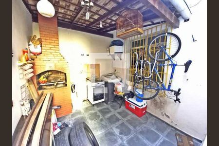 Casa à venda com 60m², 2 quartos e 1 vaga