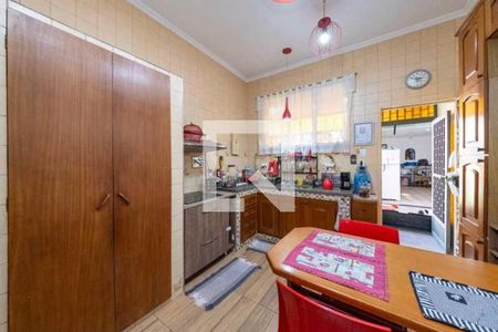 Casa à venda com 163m², 3 quartos e 2 vagas