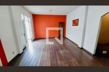 Casa à venda com 4 quartos, 228m² em Engenho de Dentro, Rio de Janeiro