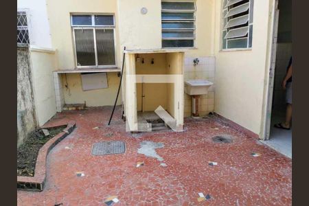 Casa à venda com 90m², 3 quartos e 1 vaga