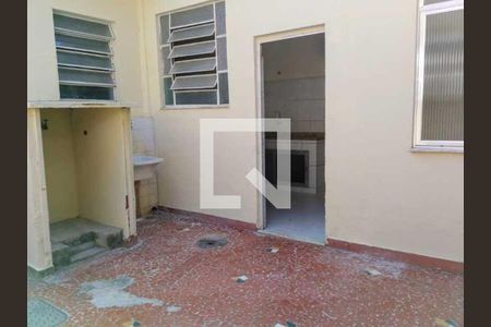 Casa à venda com 90m², 3 quartos e 1 vaga