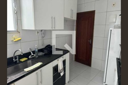 Apartamento à venda com 77m², 2 quartos e 1 vaga