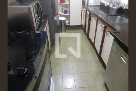 Apartamento à venda com 184m², 4 quartos e 2 vagas
