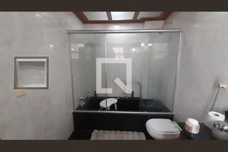 Apartamento à venda com 207m², 4 quartos e 2 vagas