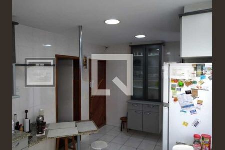 Apartamento à venda com 207m², 4 quartos e 2 vagas