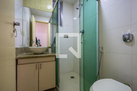 Apartamento à venda com 75m², 3 quartos e 1 vagaBanheiro Social