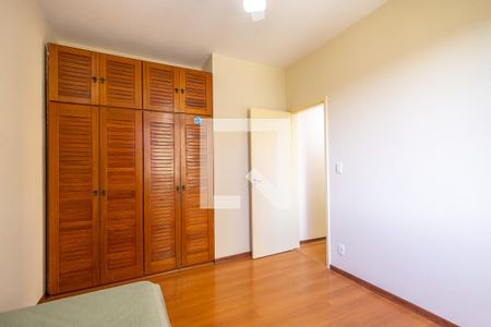 Quarto 1 de apartamento à venda com 3 quartos, 75m² em Tijuca, Rio de Janeiro
