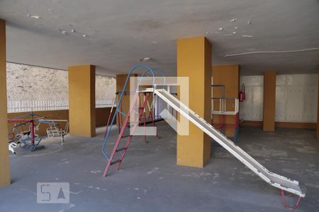 Apartamento à venda com 75m², 3 quartos e 1 vagaÁrea comum