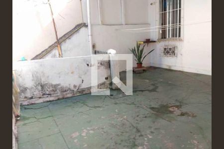 Casa à venda com 42m², 3 quartos e sem vaga