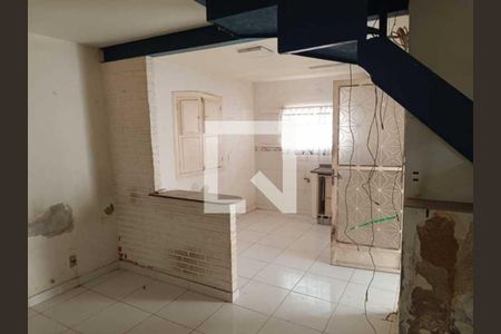 Casa à venda com 146m², 4 quartos e 2 vagas