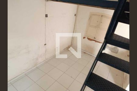 Casa à venda com 146m², 4 quartos e 2 vagas