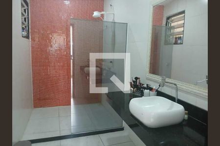 Casa à venda com 86m², 3 quartos e sem vaga