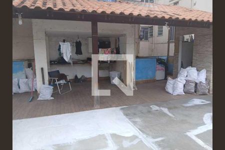 Casa à venda com 86m², 3 quartos e sem vaga