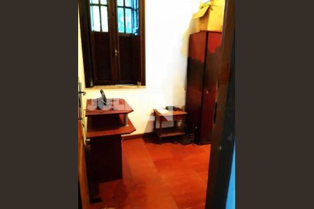 Casa à venda com 100m², 3 quartos e 4 vagas