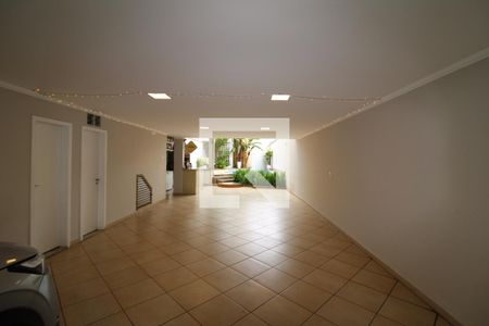 Casa à venda com 419m², 5 quartos e 6 vagasGaragem