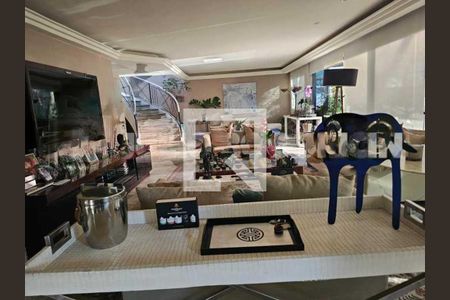 Apartamento à venda com 596m², 4 quartos e 2 vagas