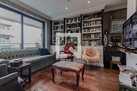 Sala  de apartamento à venda com 3 quartos, 186m² em Ipanema, Rio de Janeiro