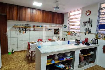 Casa à venda com 546m², 5 quartos e 2 vagas