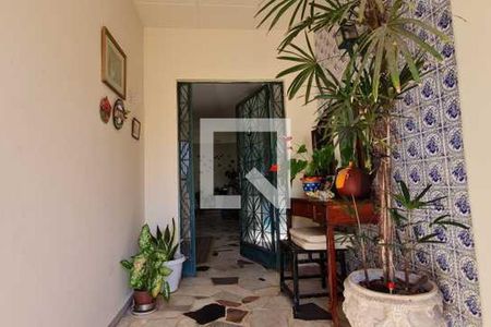 Casa à venda com 546m², 5 quartos e 2 vagas