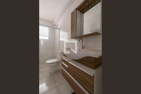 Casa à venda com 280m², 5 quartos e 3 vagas Casa à venda com 280m², 5 quartos e 3 vagasBanheiro
