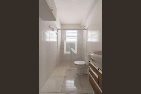 Casa à venda com 280m², 5 quartos e 3 vagas Casa à venda com 280m², 5 quartos e 3 vagasBanheiro