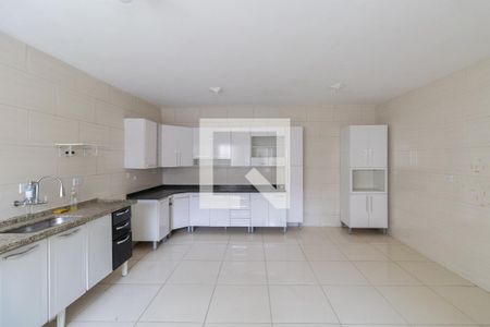 Casa à venda com 280m², 5 quartos e 3 vagas Casa à venda com 280m², 5 quartos e 3 vagasCozinha