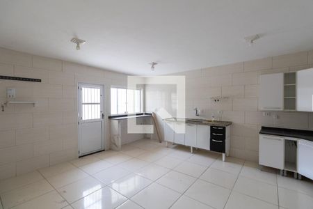 Casa à venda com 280m², 5 quartos e 3 vagas Casa à venda com 280m², 5 quartos e 3 vagasCozinha