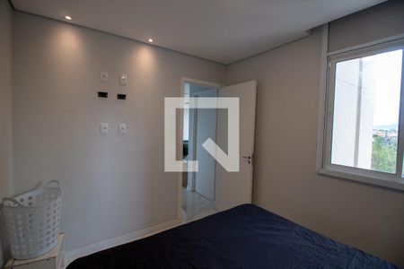 Quarto 1 de apartamento para alugar com 2 quartos, 43m² em Parque Pinheiros, São Paulo