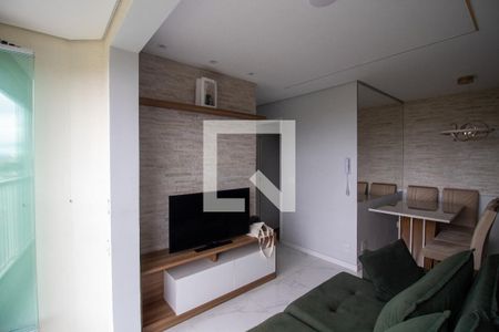 Sala de apartamento para alugar com 2 quartos, 43m² em Parque Pinheiros, São Paulo