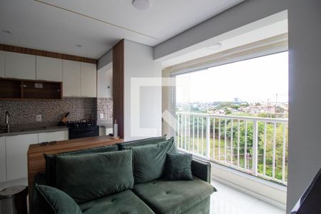 Sala de apartamento para alugar com 2 quartos, 43m² em Parque Pinheiros, São Paulo