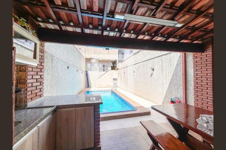 Casa à venda com 296m², 2 quartos e 2 vagasÁrea gourmet - Churrasqueira