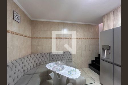 Casa à venda com 296m², 2 quartos e 2 vagasCozinha