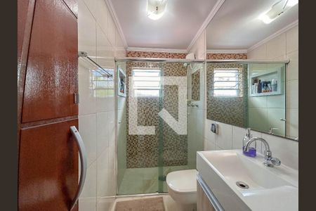 Casa à venda com 296m², 2 quartos e 2 vagasBanheiro 1