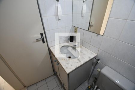 Apartamento à venda com 80m², 3 quartos e 2 vagasBanheiro 1