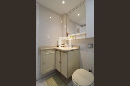 Apartamento para alugar com 74m², 2 quartos e sem vagaBanheiro Social