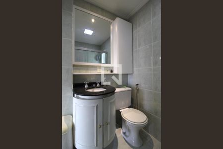 Apartamento para alugar com 74m², 2 quartos e sem vagaBanheiro da Suíte