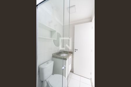 Apartamento à venda com 62m², 2 quartos e 1 vaga Apartamento à venda com 62m², 2 quartos e 1 vagaBanheiro