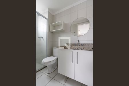 Apartamento à venda com 62m², 2 quartos e 1 vaga Apartamento à venda com 62m², 2 quartos e 1 vagaBanheiro