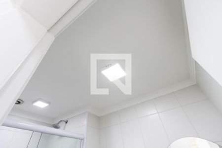 Apartamento à venda com 62m², 2 quartos e 1 vaga Apartamento à venda com 62m², 2 quartos e 1 vagaBanheiro