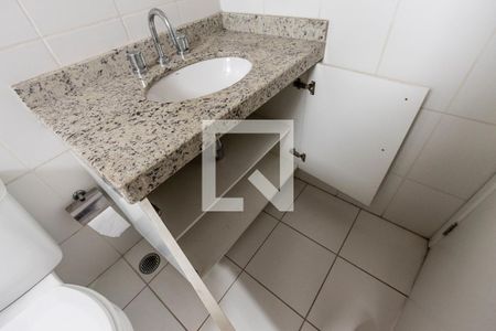 Apartamento à venda com 62m², 2 quartos e 1 vaga Apartamento à venda com 62m², 2 quartos e 1 vagaBanheiro