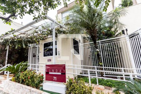 Apartamento à venda com 62m², 2 quartos e 1 vaga Apartamento à venda com 62m², 2 quartos e 1 vagaFachada