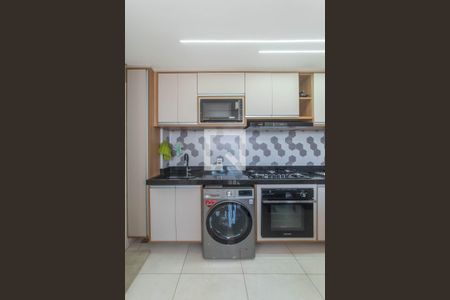 Apartamento à venda com 36m², 2 quartos e sem vaga Apartamento à venda com 36m², 2 quartos e sem vagaCozinha e Área de Serviço