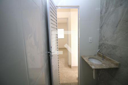 Casa à venda com 132m², 3 quartos e 1 vagaBanheiro Social
