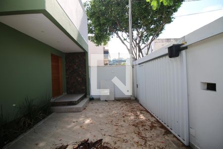 Casa à venda com 132m², 3 quartos e 1 vagaGaragem