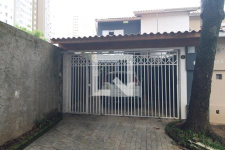 Casa à venda com 150m², 3 quartos e 2 vagasFachada