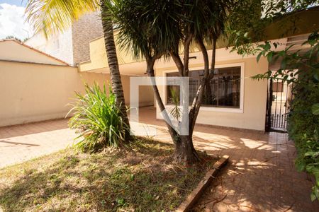 Casa à venda com 300m², 4 quartos e 5 vagasGaragem