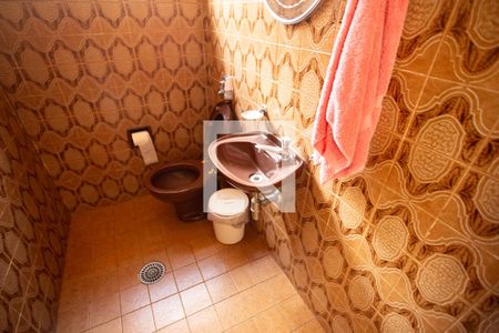 Casa à venda com 300m², 4 quartos e 5 vagasLavabo